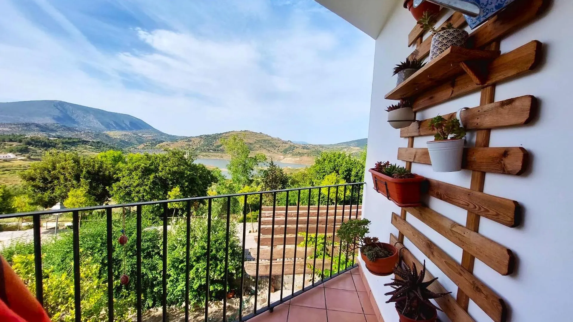 Villa Azahar Zahara De La Sierra Ferienhaus